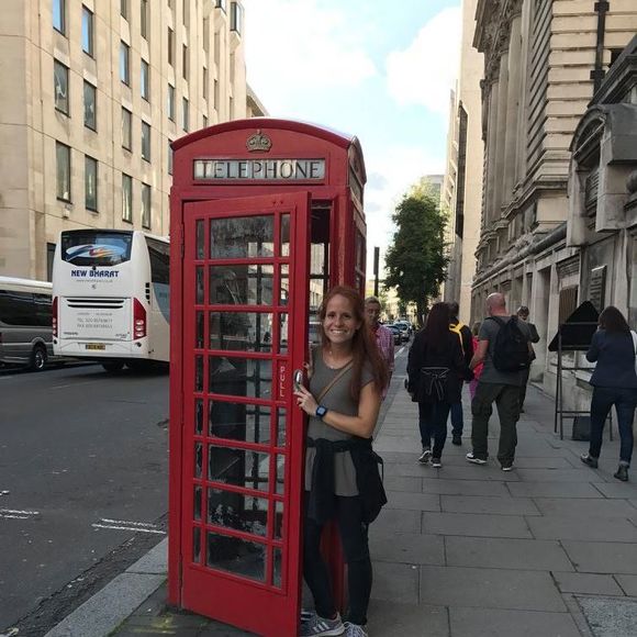 Meet your Posher, Danielle - Picture 1 of 1